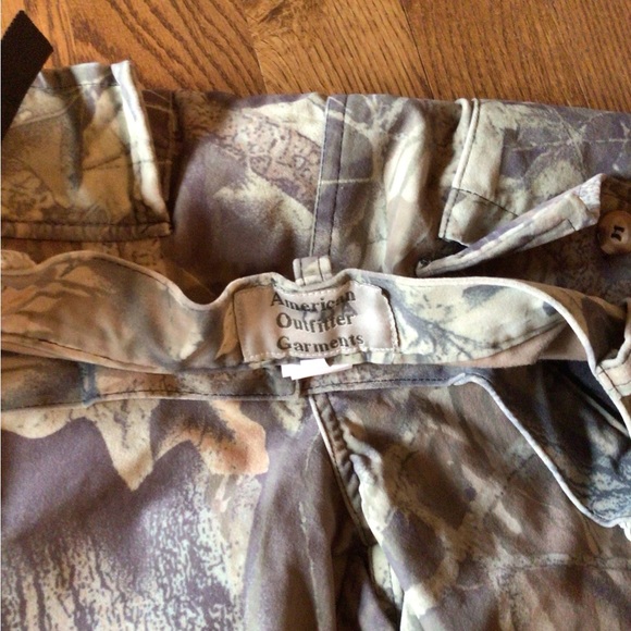 Lg Men’s Camo hunting outdoor pants. - Picture 8 of 9